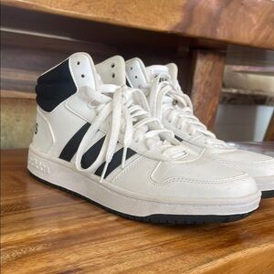 Adidas Men's White and Black Sneakers